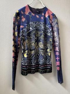 10周年 VIVIENNE TAM パワーネット 長袖トップス 漢字 10周年 VIVIENNE TAM パワーネット 長袖トップス 漢字 - メルカリ