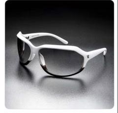 最安値【新品】VARTIX GACKT 着用サングラス VX-i-23bm 希少 GACKT着用 VARTIX サングラス VX-i-23bm 数量限定 - メルカリ