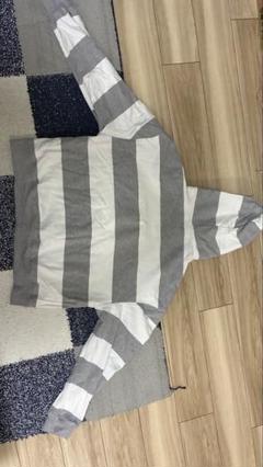 カオヨリナカミ　ボーダー柄パーカー