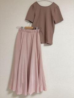 iNtimite バックオープン カットソー フレアスカート セットアップ