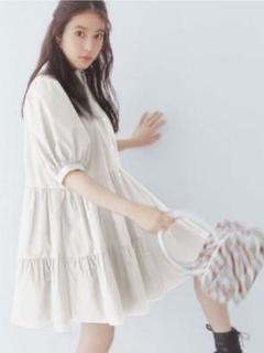 画像・写真 | 内田理央、大胆なドレスで美背中披露 「セクシー
