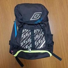 umbro アンブロ　サッカー　フットサル　リュック　30L　黒　ブラック