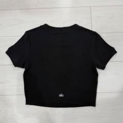 2025年最新】ALO Yoga Tシャツ・カットソーの人気アイテム