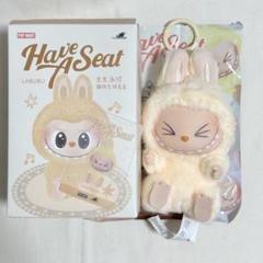 【正規品証明あり】ラブブ　ハブアシート　イエローSISI Labubu 2025年最新】LABUBU have a seat sisiの人気アイテム - メルカリ