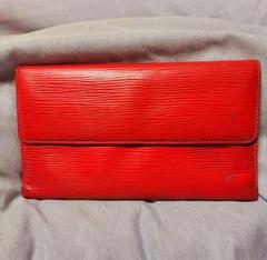 ルイヴィトン エピ 二つ折り財布 コンパクトウォレット　赤 LOUIS VUITTON ルイヴィトン エピ 赤 二つ折り財布