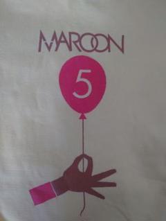 ♪Maroon 5♪ Tシャツ Sサイズ 100%コットン