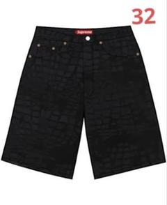 supreme Frayed Croc Baggy Denim Shortのサムネイル