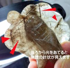 ナチュラル針水晶彫刻彫りの蝉（せみ）（骨董の水晶彫りです）
