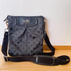 美品　COACH マディソン オプアート　ショルダーバッグ シグネチャー 黒