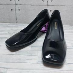 未使用級☆HILLS AVENUE エナメルパンプス 太ヒール 黒 24cm 未使用級☆HILLS AVENUE エナメルパンプス 太ヒール 黒 24cm