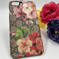 【GUCCI】GGブルームス フラワー柄 iPhone 7.8plus ケース