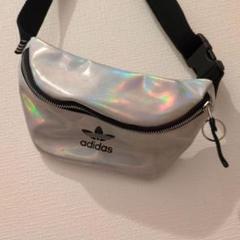★関税込★ADIDAS★ウエストバッグ パフィー サテン シルバー ☆【Adidas】☆ウエストバッグ パフィー サテン シルバー