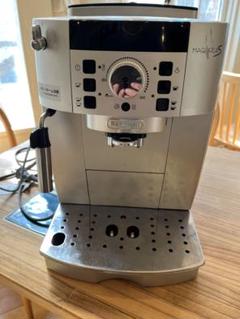 【ジャンク】 デロンギ　マグニフィカS ECAM22110SBH Amazon | DeLonghi デロンギ マグニフィカS ECAM22110SBH 業務