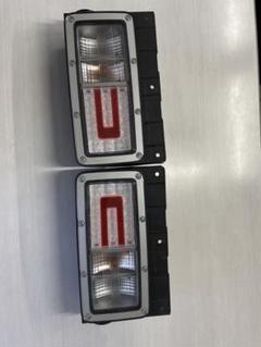最終値下げ！！日野純正テールランプ 大型用 日野大型車用純正テールランプ左右セット - メルカリ