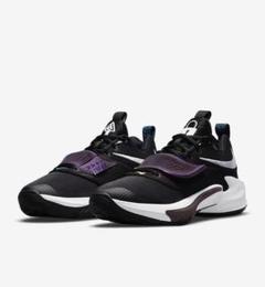 NIKE - NIKE ZOOM FREAK 3 黒/白/紫 　ナイキ ズーム NIKE - NIKE ZOOM FREAK 3 黒/白/紫 ナイキ ズーム の通販 by し