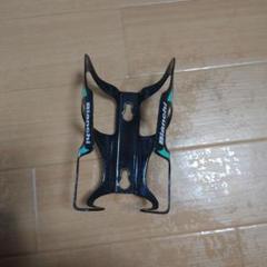 ヤマト運輸での配送　Bianchi カーボンファイバー ボトルケージ ヤマト運輸での配送 Bianchi カーボンファイバー ボトルケージ