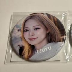 TWICE TZUYU 缶バッジ 2個セット ツウィ - メルカリ