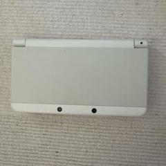 New Nintendo 3DS ホワイト 本体　ジャンク品