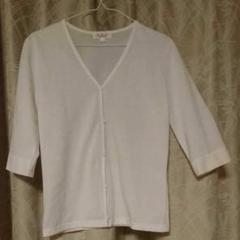 a.v.vの七分袖カーディガン