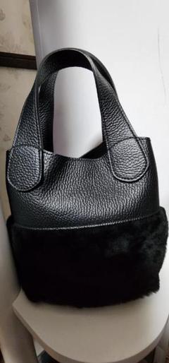 【新品・未使用】　RIPANI リパーニ チャーム ムートン 黒 楽天市場】RIPANI リパーニ アイコンバッグチャーム”リッピー