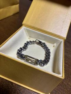 極美品✨FENDI　フェンディ　ブレスレット　ファイブ　星　ラインストーン　喜平 極美品✨FENDIフェンディブレスレットファイブ星ラインストーン喜平