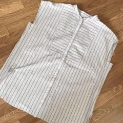 【期間限定SALE】untitled ブラウス　シャツ　フレンチスリーブのサムネイル