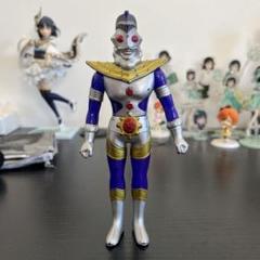 ⭐︎昭和物⭐︎『特撮、怪獣ソフビフィギュアまとめ売り』⁑バンダイ、東宝など。 Yahoo!オークション -「パチ怪獣ソフビ」(ビンテージ) の落札