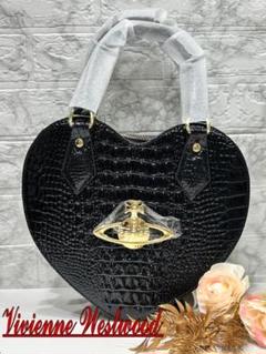 Vivienne Westwood ハート型バッグ　ブラック　クロコ型押し Vivienne Westwood ハート型バッグ ブラック クロコ型押し