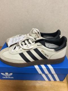 セール中　新品　adidas HANDBALL SPEZIAL W 26.5cm