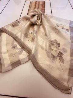 SALE❣️BASILE 大判スカーフ イタリア製 新品、未使用！ 2025年最新】BASILE スカーフの人気アイテム - メルカリ