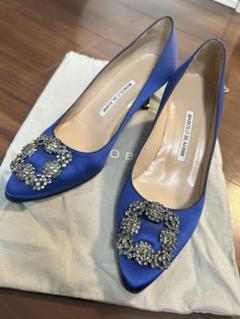 残１【新品】MANOLO BLAHNIK ハンギシ パンプス ネイビー 37.5 MANOLO BLAHNIK マノロブラニク ハンギシ 36 1/2 ラインストーン