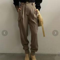 【未使用品】Ameri アメリ カジュアルパンツ S アイボリー レディース Ameri VINTAGE（カジュアルパンツ）のフリマアイテム一覧
