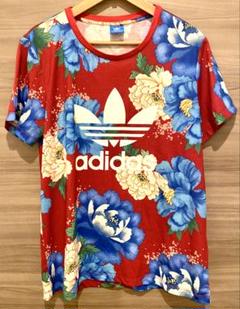 adidas フラワープリント Tシャツ