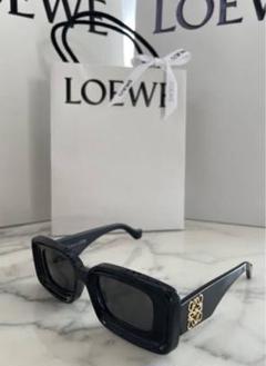 未使用級✨LOEWE ロエベ　サングラス　サイドロゴ　ラインストーン　シルバー LOEWE（サングラス/メガネ）のフリマアイテム一覧