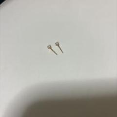 k10金ジルコニアピアス2個