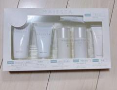 マジェスタ｜ブランド情報｜ナリス化粧品