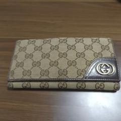 GUCCI GGキャンバス 長財布
