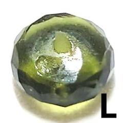 ★モルダバイト 大粒ボタンビーズ 8-9×3ミリ前後L(鑑別コピー付)