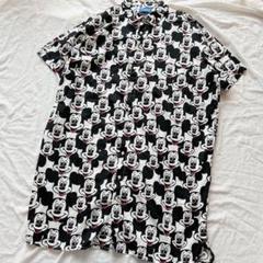 ディズニーミッキー　限定　ミッキー総柄シャツワンピース　美品　オーバーサイズ