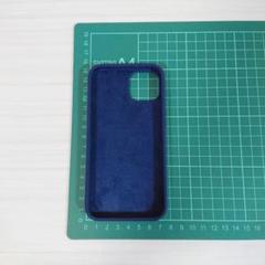 【匿名配送】iPhone13 ケース シリコンケース 耐衝撃 超軽量ソフト