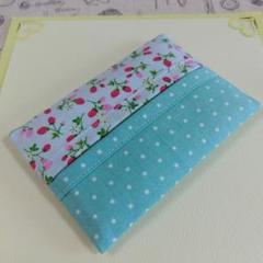 ポケットテッシュケースハンドメイド☆ポケットテッシュカバーハンドメイド☆いちご柄