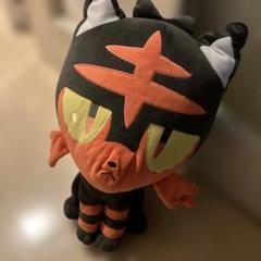 ポケモンセンター 等身大ニャビー　ぬいぐるみ Amazon.co.jp: ポケモンセンターオリジナル ぬいぐるみ 等身大