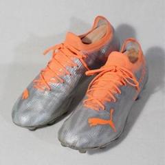 軽量《PUMA》ウルトラ1.4 HG/AG サッカースパイク(27.5)シルバー