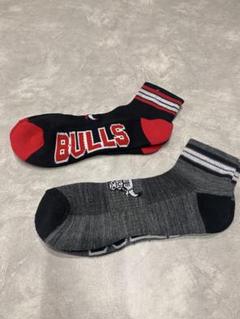 BULLSロゴ入りスポーツソックス2足セット