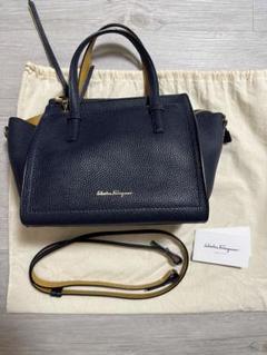 p32【極美品】サルヴァトーレフェラガモ　エイミー　ガンチーニ2wayショルダー Salvatore Ferragamo - p32【極美品】サルヴァトーレフェラガモ