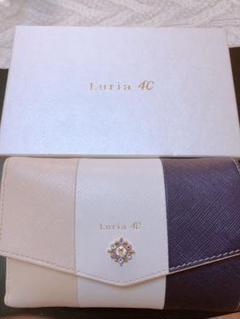 Luria ルリア 4 長財布 ヨンド ネイビー の中古 未使用品を探そう メルカリ