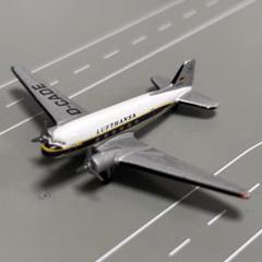 ダグラスDC-3 ルフトハンザ旅客機 ダグラスDC-3 ルフトハンザ旅客機 - メルカリ