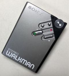 訳ありも良音WM-II (WM-2)SONYカセットウォークマン可動品M 訳ありも良音SONYカセットウォークマンWM-IIレッド可動品R