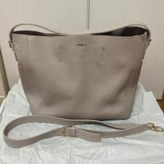 【美品】FURLA フルラトートバッグ カプリッチョ　2way ピンクベージュ
