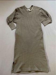 銀座マギーにて購入【手洗い可】変形ワッフル素材ワンピース（カーキ） 銀座マギーにて購入【手洗い可】変形ワッフル素材ワンピース